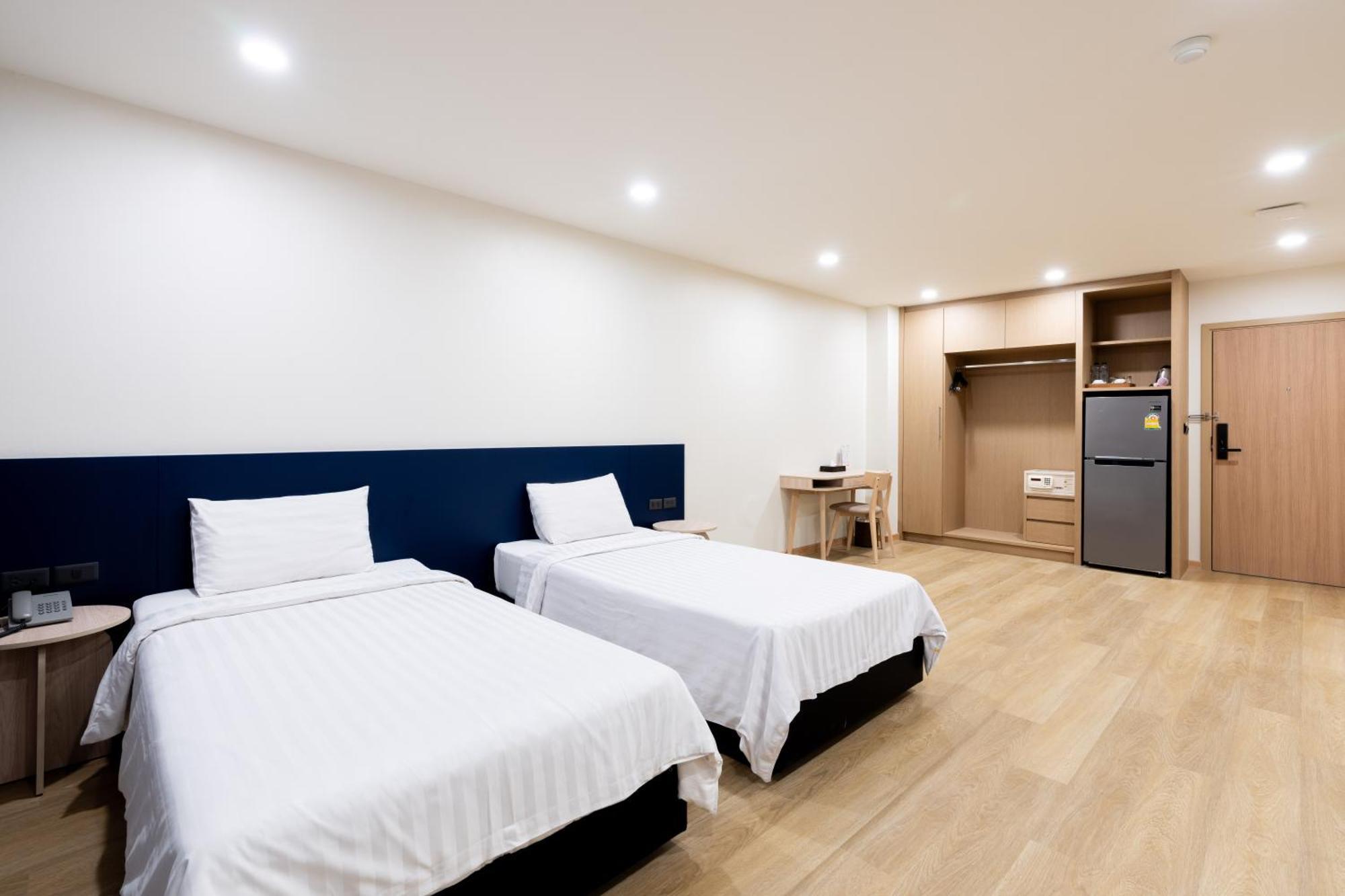 Ca Hotel And Residence Phuket - Sha Extra Plus Exterior photo
