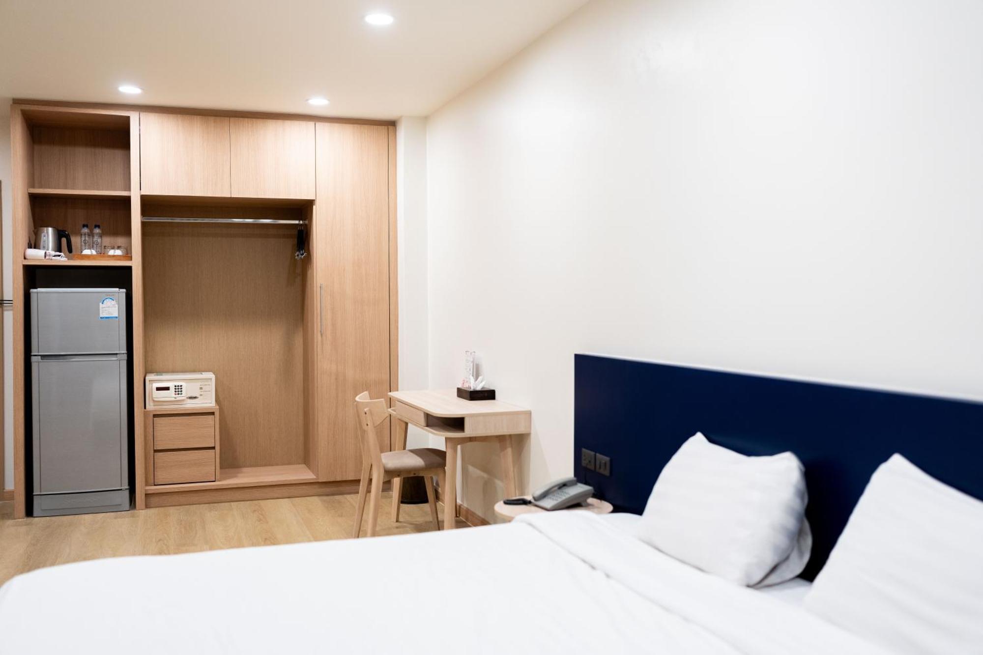 Ca Hotel And Residence Phuket - Sha Extra Plus Exterior photo