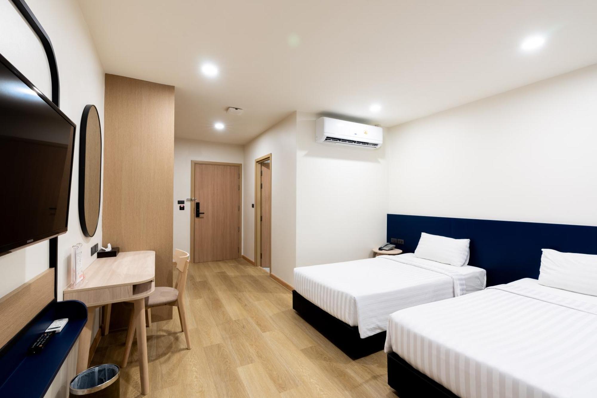 Ca Hotel And Residence Phuket - Sha Extra Plus Exterior photo