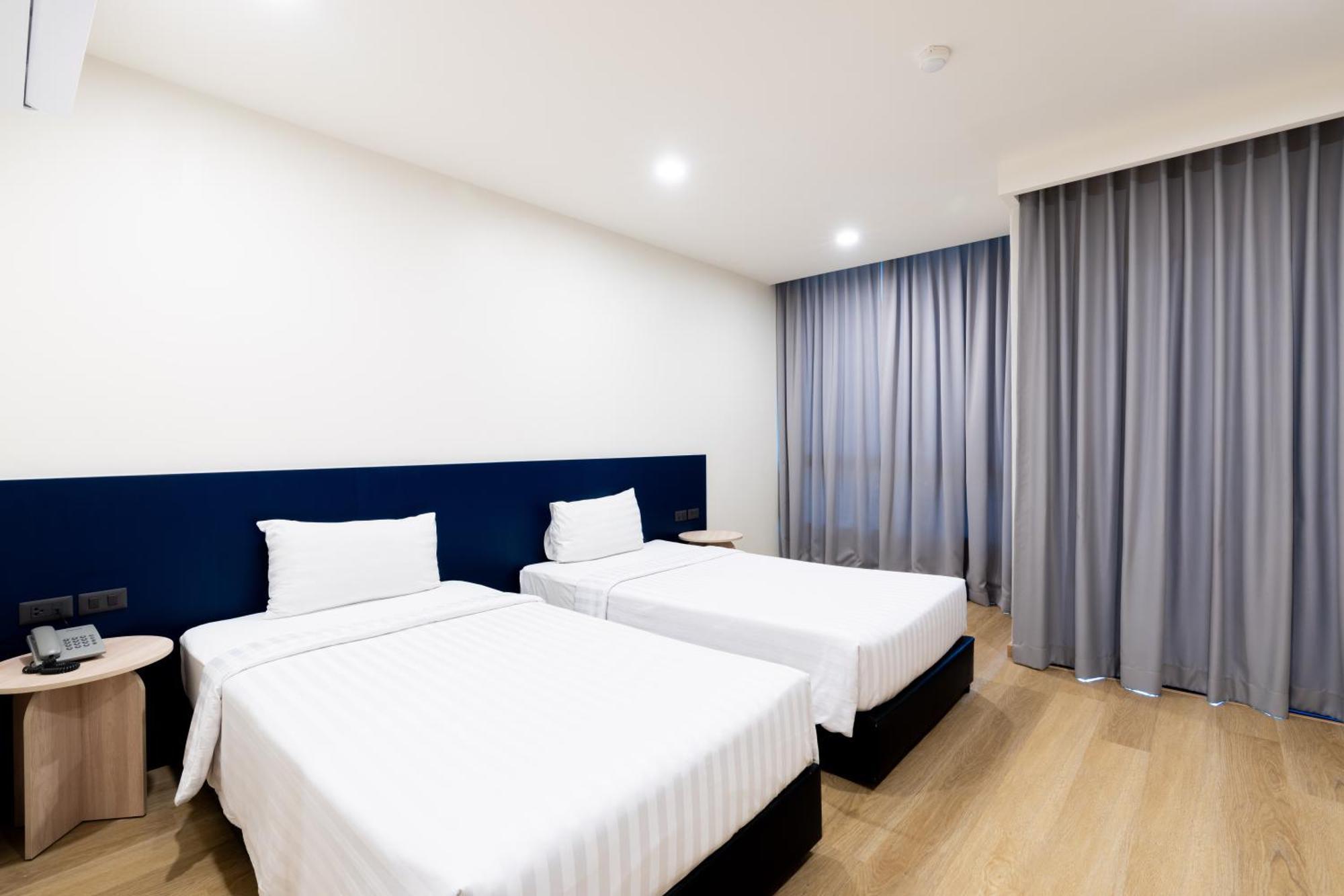 Ca Hotel And Residence Phuket - Sha Extra Plus Exterior photo